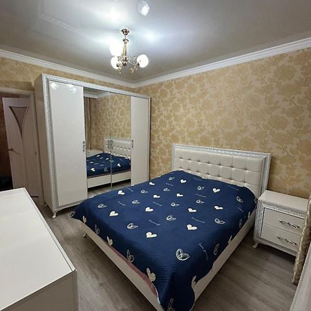 Уютная Квартира Комфорт Класса143 Promyshlennyy Kültér fotó